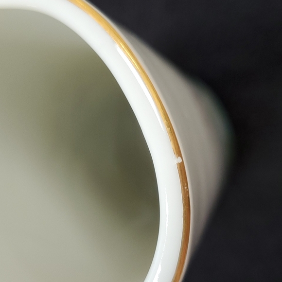 Otagiri Japan Porcelain 'Meadow' Petite Oval Vase Goldfoiled Trim, Excellent - Picture 12 of 15